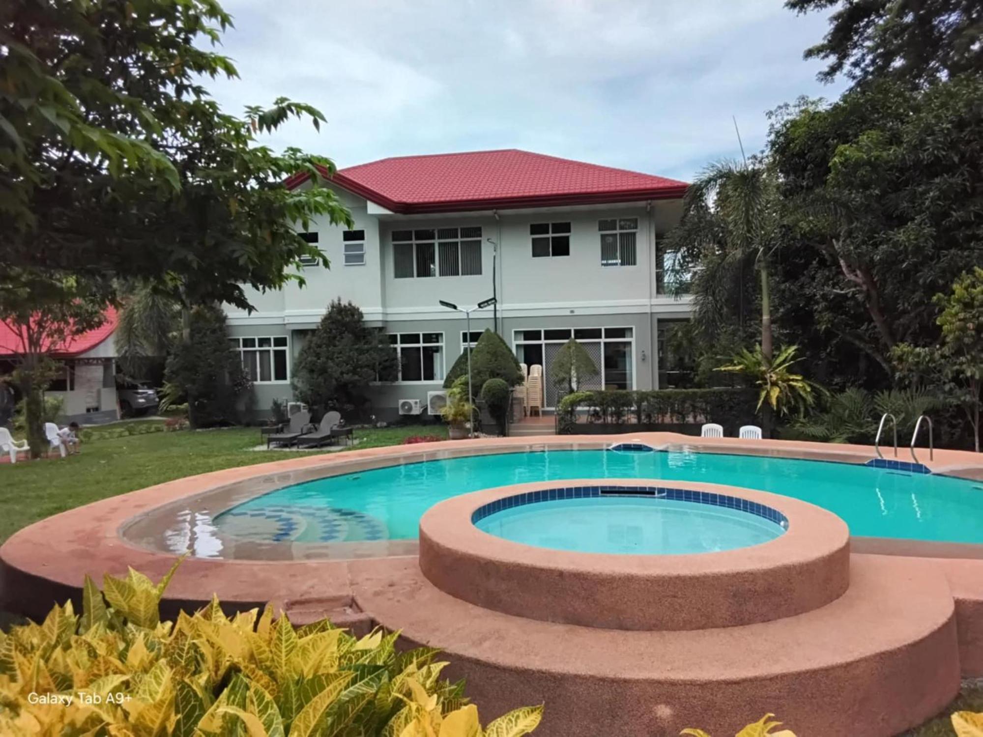 Camiguin Lanzones Resort Mambajao Exterior photo
