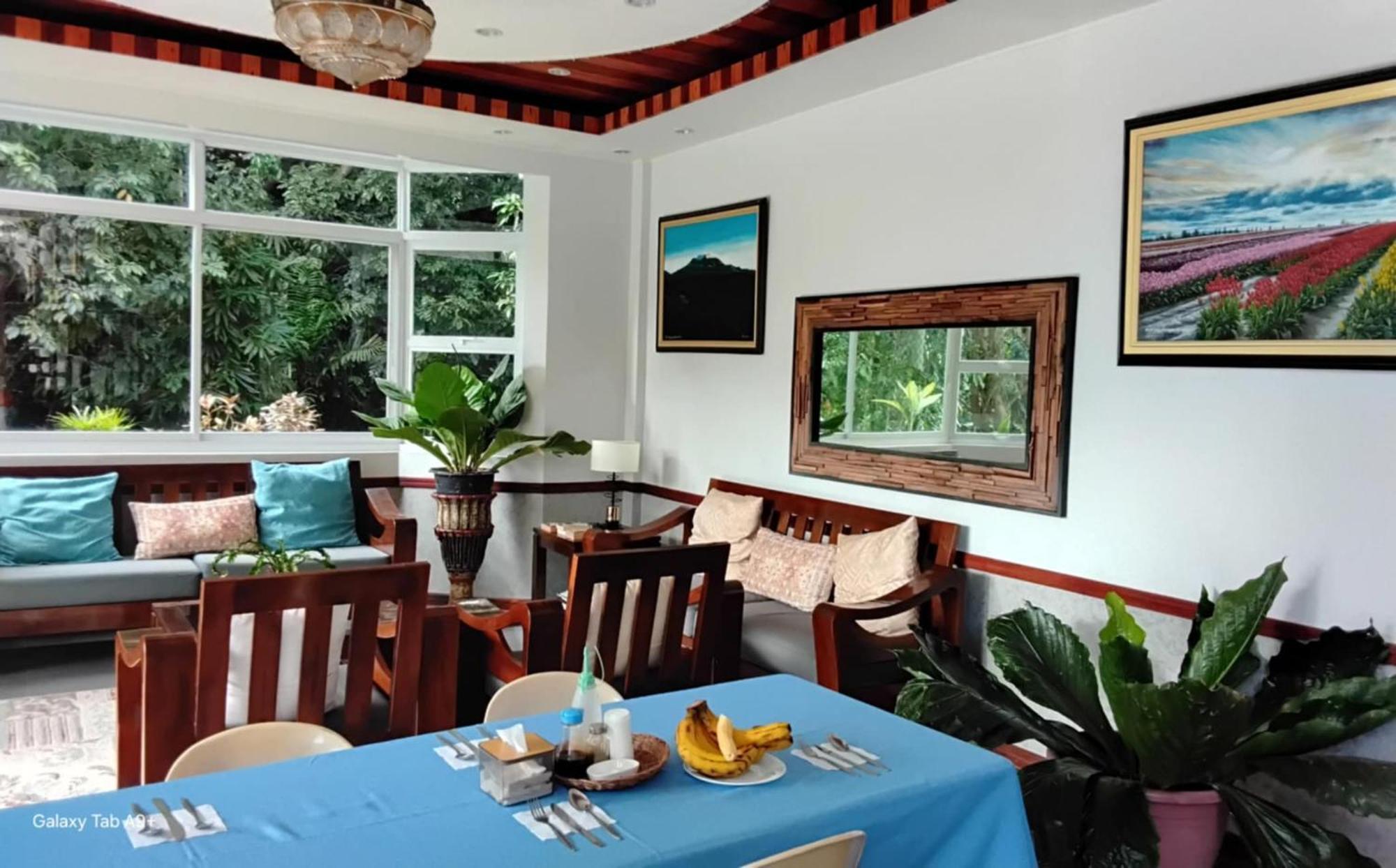Camiguin Lanzones Resort Mambajao Exterior photo
